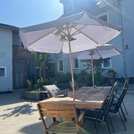 Appartement Antike Wohnmoeglichkeit Kurz Und Langfristig 100Qm Erdgeschoss à Lauchhammer Extérieur photo